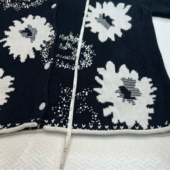 Rare! Vintage Black Floral Beaded Button Front Cotton Cardigan Sweater Size M - Picture 7 of 10